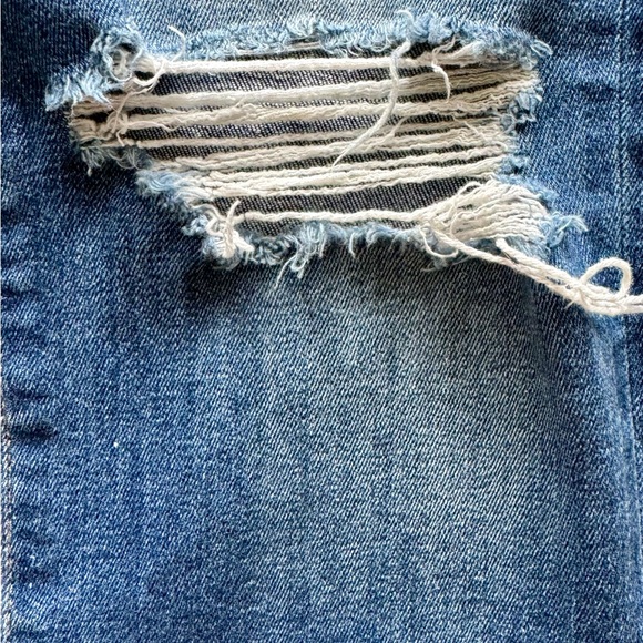 Joe’s Irisa Slim Crop Jeans - Picture 2 of 10